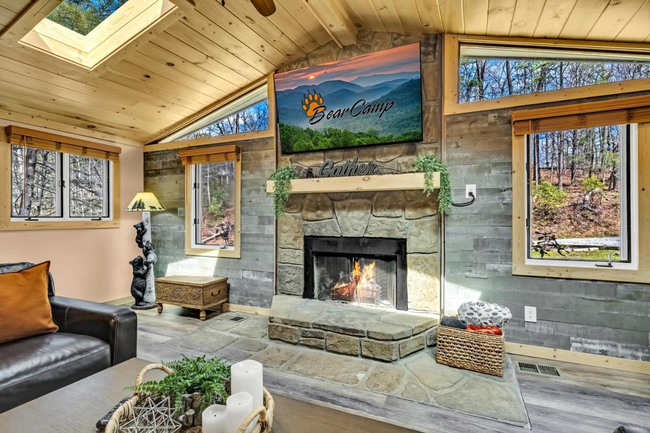 Whispering Winds, Hot Tub, Game Room, Wifi, 1089 Free Tickets Each Paid Day, Dollywood And More Гатлінбург Екстер'єр фото